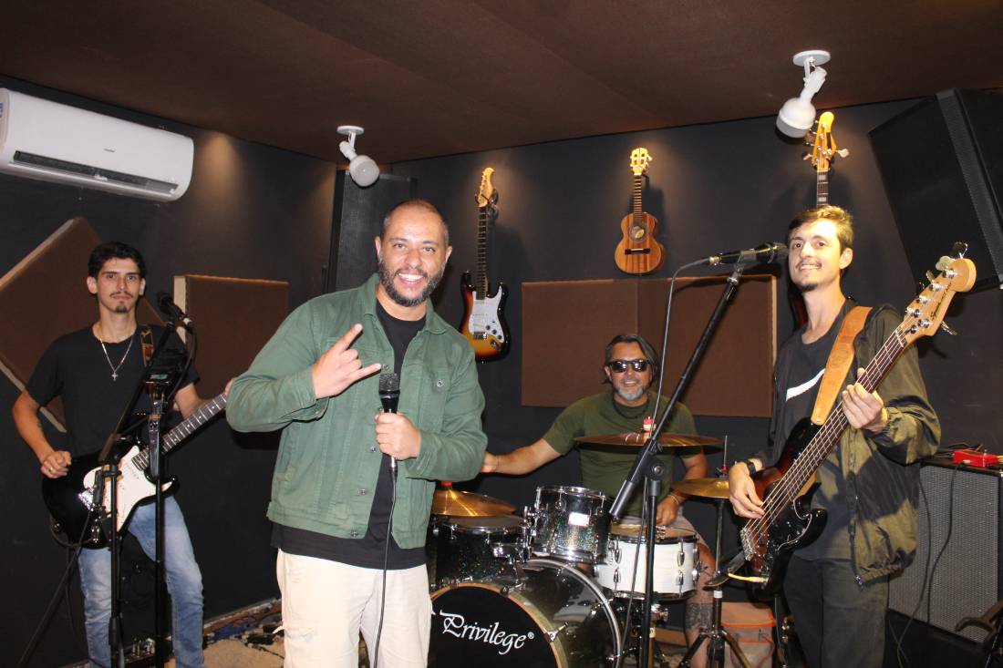 Projeto Contramão ao vivo
